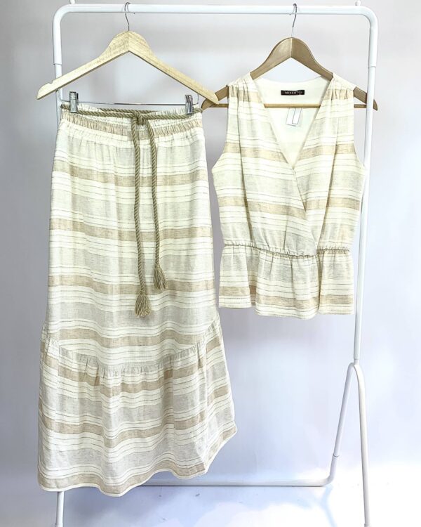 Conjunto blusa e saia tons de bege MIXED - P