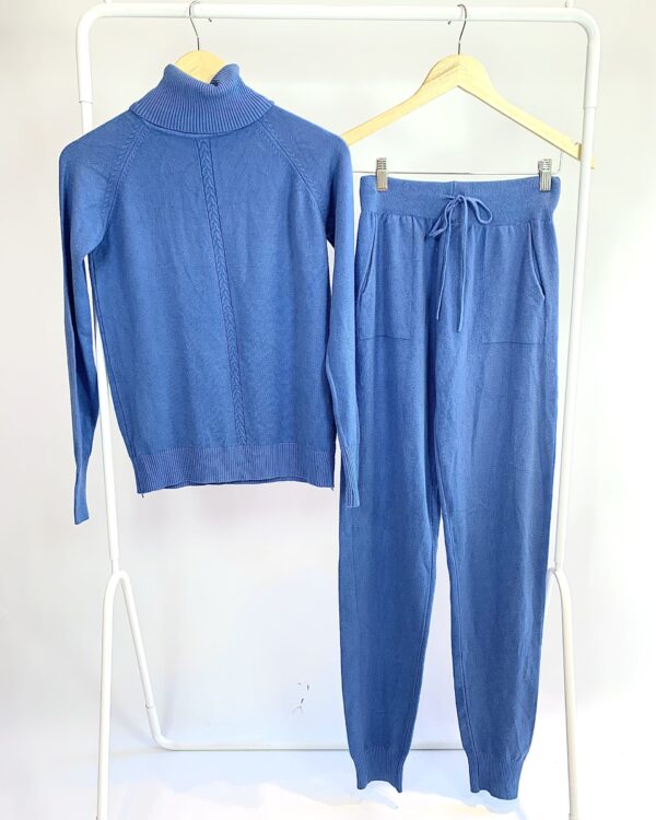 Conjunto casaco e calça jogger tricot azul YAW - P