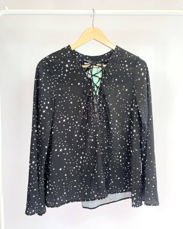 Bata preta estampa constelação detalhes metal ANIMALE - 36 (nunca usada) - VENDIDO SISTEMA OTO