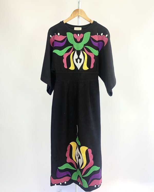 Vestido midi com detalhes coloridos bordado ALLMOST VINTAGE - P