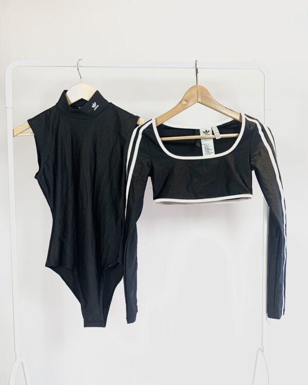 Regata lycra preta sobreposição manga longa viés branco ADIDAS - PP