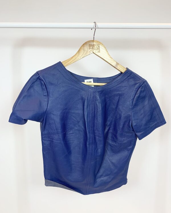 Blusa azul escuro couro EVA SPINELI - P - VENDIDO SISTEMA OTO