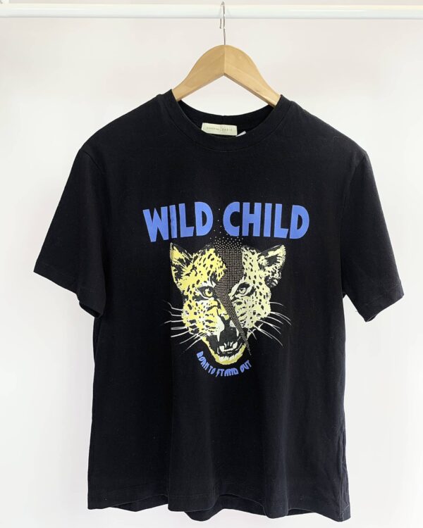 t shirt preta estampa na frente ESMERAL - M