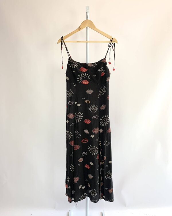 Vestido preto midi com estamp bocas FARM - G - VENDIDO SISTEMA OTO