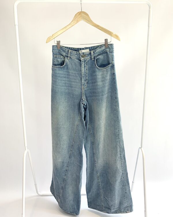 Calça pantalona ZARA - 40 - VENDIDO SISTEMA OTO