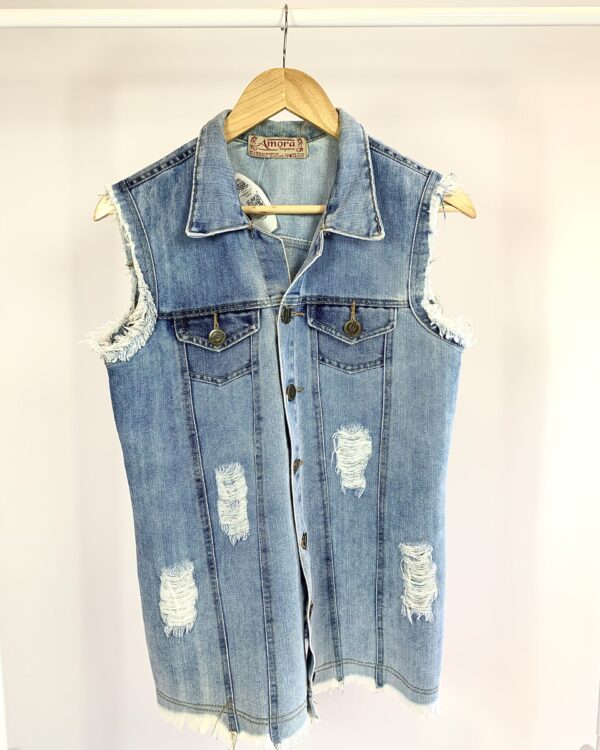 Colete jeans AMORA IMPORTS - M - VENDIDO SIST OTO