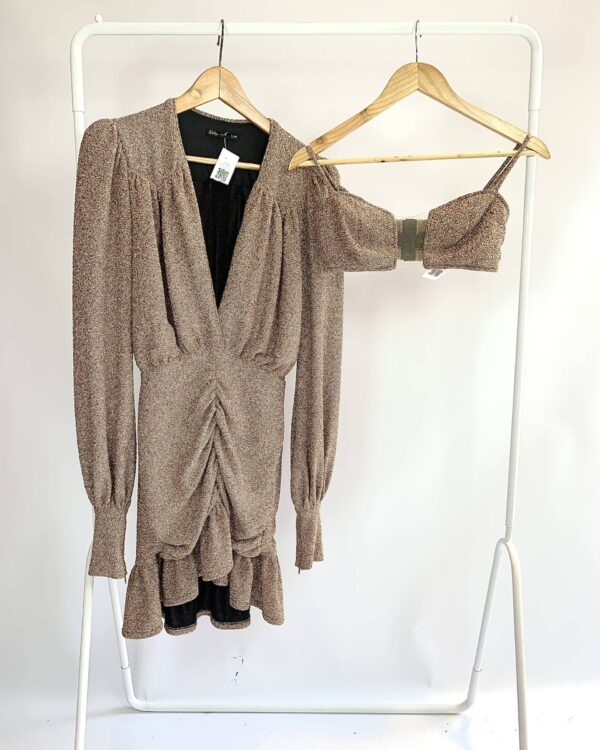 Vestido curto dourado com fios de lurex + top AGILITA - PP