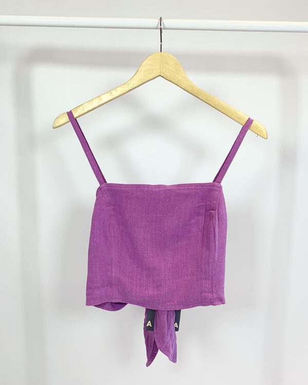 Cropped viscolinho lilás amarração nas costas AHKA - M ( nunca usado) - VENDIDO SISTEMA OTO