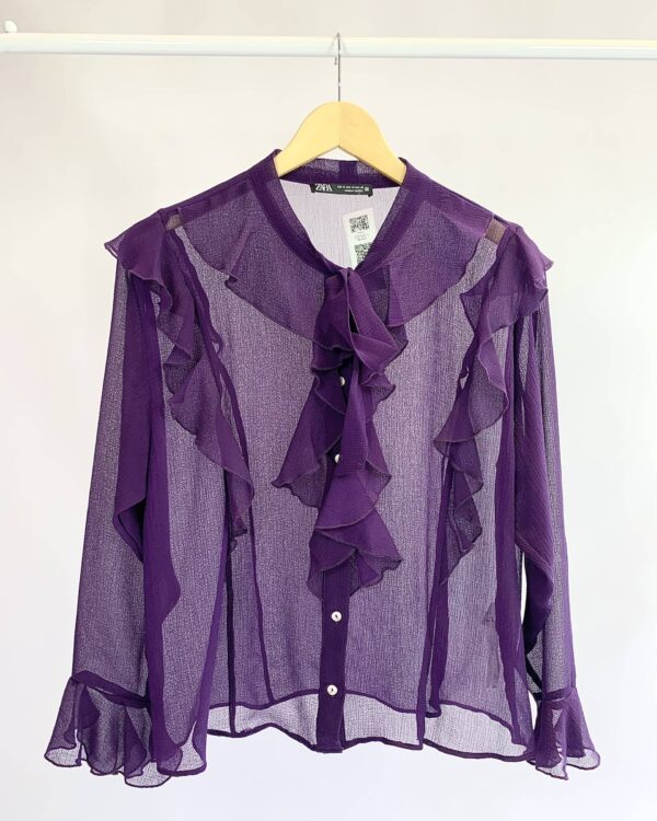 Blusa roxa com babado ZARA - M - VENDIDO SISTEMA OTO