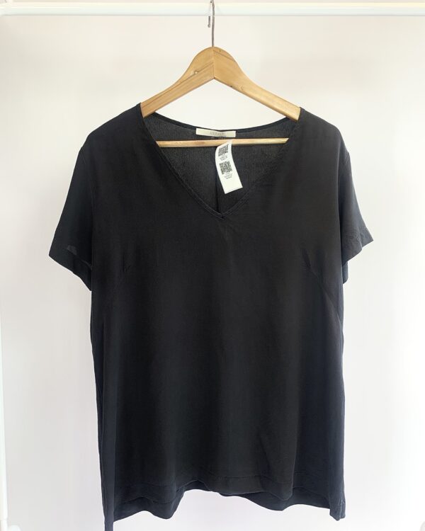 Blusa seda preto ANIMALE - 42 - VENDIDO SISTEMA OTO