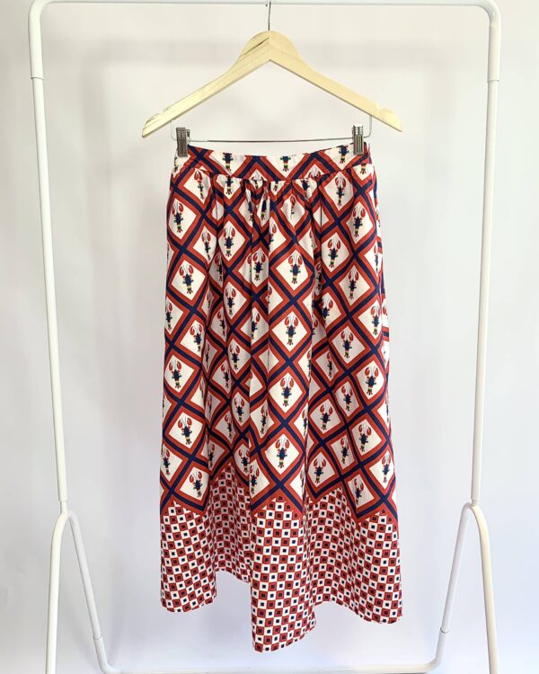 Saia midi com estamp C&A + LULU NOVIS - 36 - vendido sistema oto