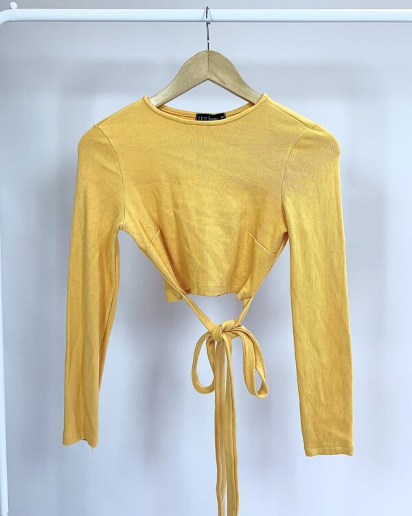 Cropped de manga comprido amarelo ZEN BASIC - PP *VENDIDO SISTEMA OTO*
