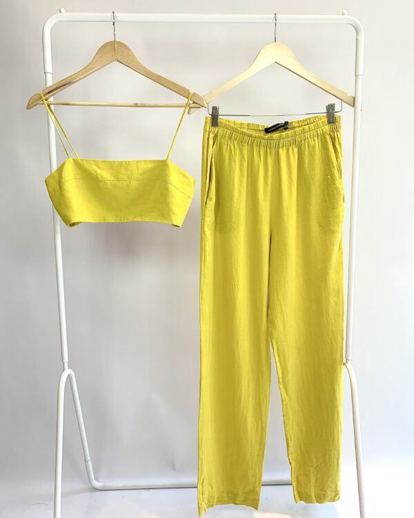 Conjunto viscolinho cropped e calça amarelo ANDREA MARQUES - 38