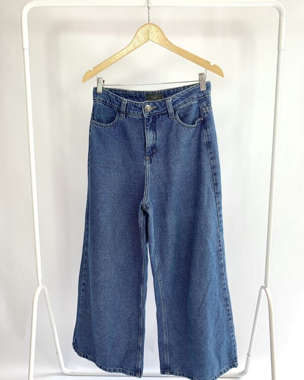 Calça jeans médio A.BRAND - 38 - VENDIDO SIST OTO