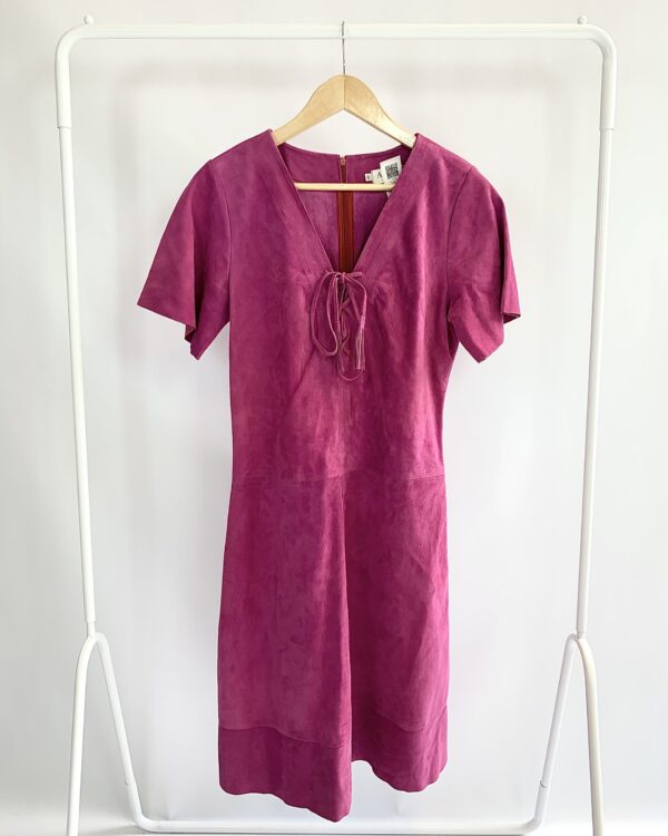 Vestido curto couro chamois fucsia cadarço frente AMITZ - 40 *VENDIDO SISTEMA OTO*