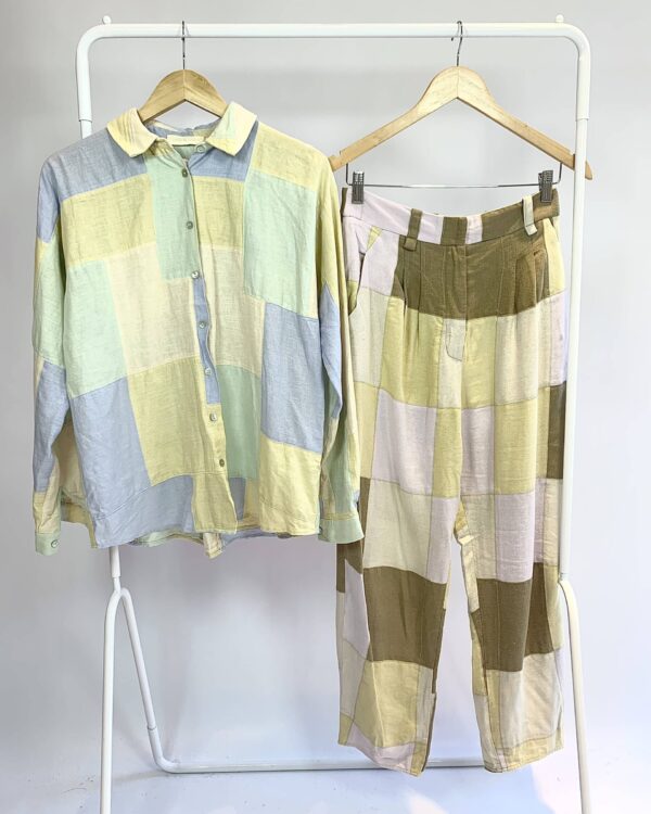 Conjunto calça e camisa quadriculado tons pasteis CRIS BARROS - 36 - VENDIDO SISTEMA OTO