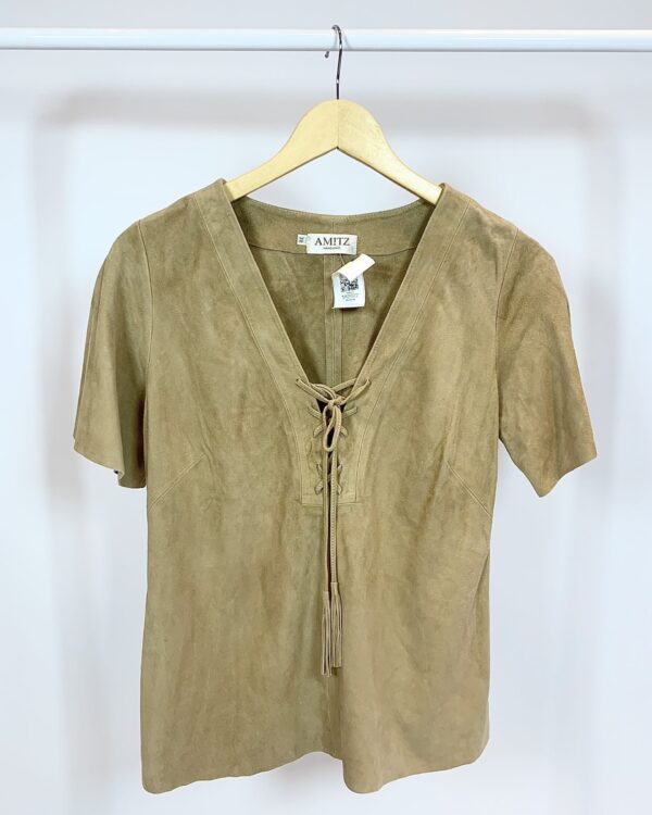 Blusa marrom claro com amarrção na frente AMITZ- 38 - VENDIDO SISTEMA OTO