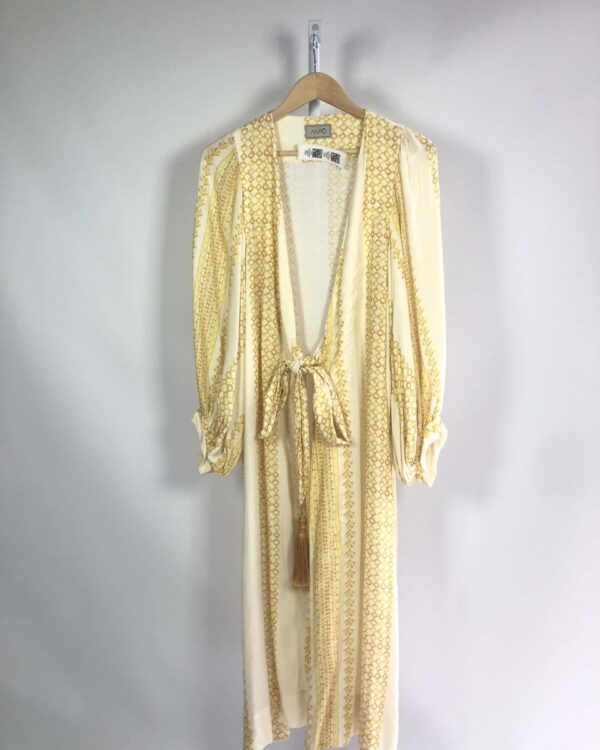 Vestido transpassado branco e amarelo manga bufante ANPÔ- P - VENDIDO SISTEMA OTO