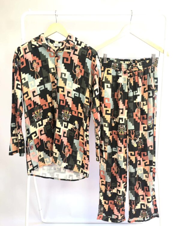 Conjunto estamp blusa e calça GII - P - VENDIDO SIST OTO