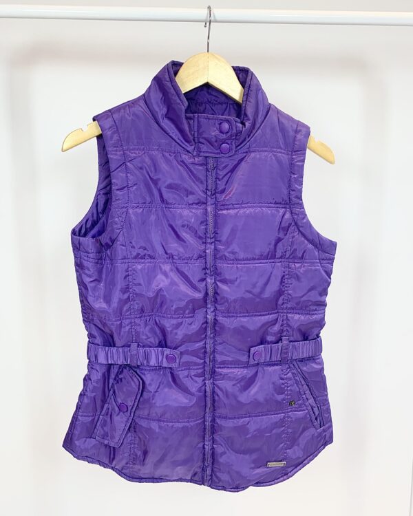 Colete puffer roxo manga curta CHERO - P - VENDIDO SISTEMA OTO