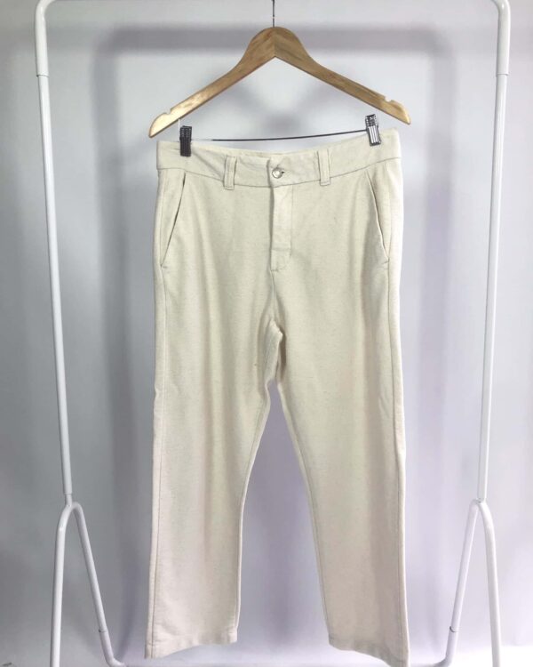 Calça off white texturizada FOXTON - 40 - VENDIDO SITEMA OTO