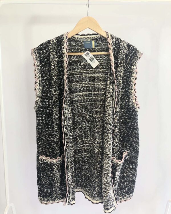 Colete tricot preto e branco detalhes rosinha CRUISE - U - VENDIDO SIST OTO