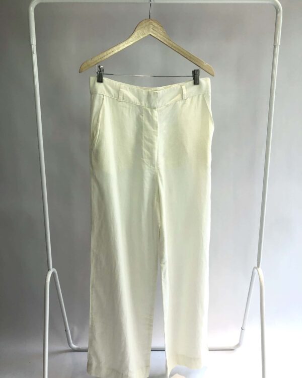 Calça branca *nunca usado* ELISA LAGE - 42
