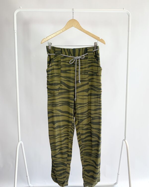 Calça verde musgo com estamp ANIMALE - M - VENDIDO SIST OTO