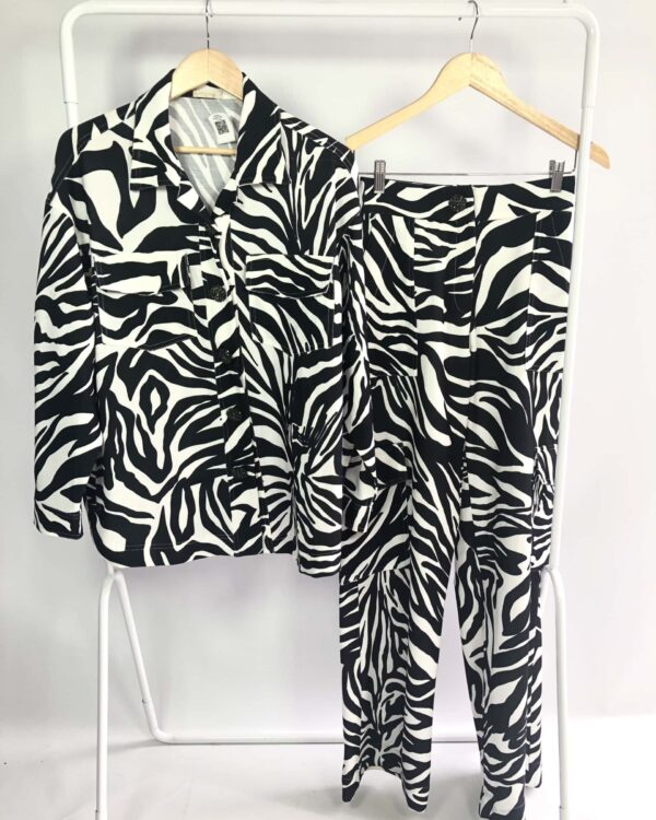 Conjunto estampa zebra MANIE - PP - VENDIDO SISTEMA OTTO