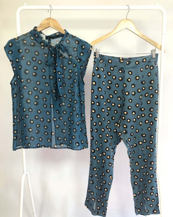 Conjunto camisa e calça MARIA FILO - M - VENDIDO SISTEMA OTO