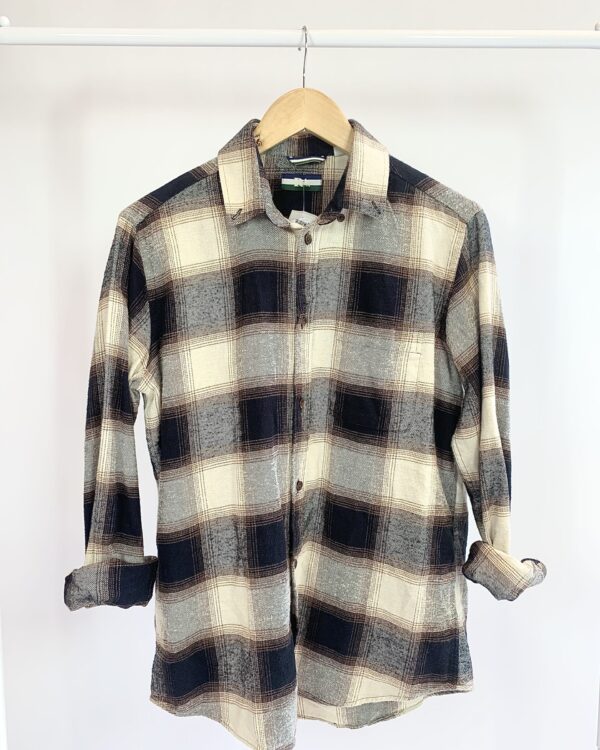 Camisa algodão xadrez marrom e bege RESERVA - P - VENDIDO SISTEMA OTO