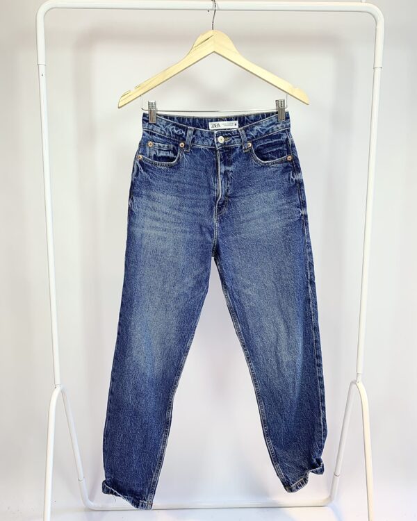 Calça jeans lavagem escura ZARA - 34 - VENDIDO SISTEMA OTO