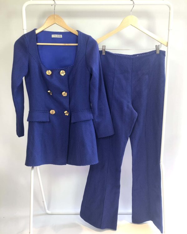 Conjunto azul marinho blazer alongado e calça texturizados SABINE ARIAS - P