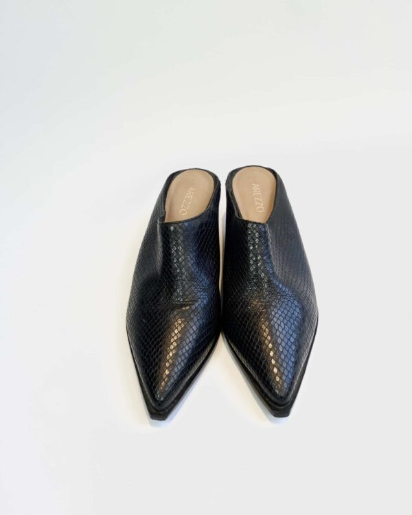 Mule preta com salto AREZZO - 37