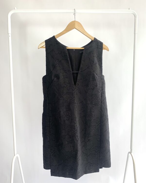 Vestido curto preto com bordado ANIMALE - 42 - VENDIDO SISTEMA OTTO