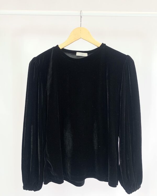 Blusa preta veludo manga linga IDEOLOGIC - M - VENDIDO SISTEMA OTO