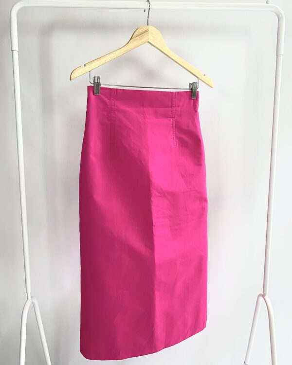 Saia midi rosa choque ZARA - P