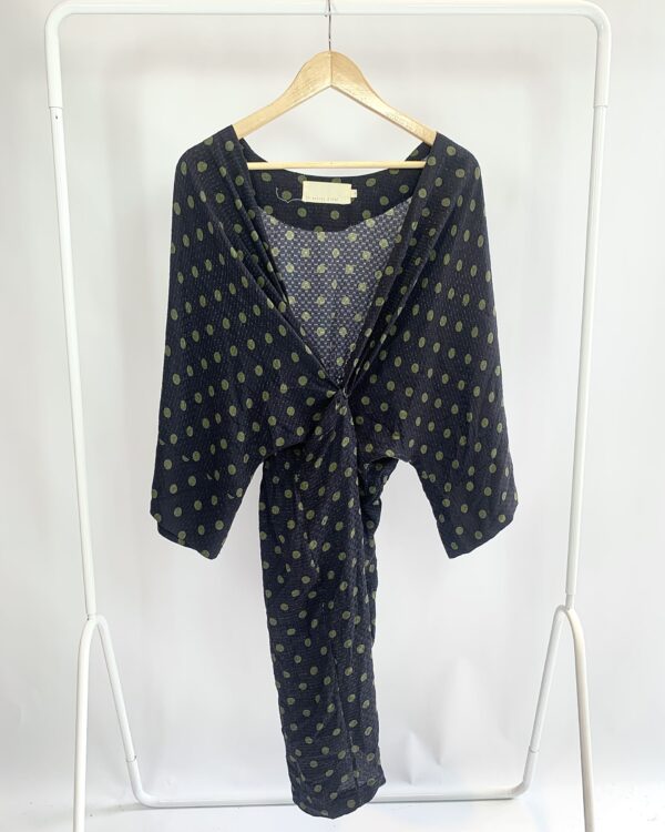 Vestido preto poá verde drapeado na frente LE SOLEIL D'ÉTÉ - M