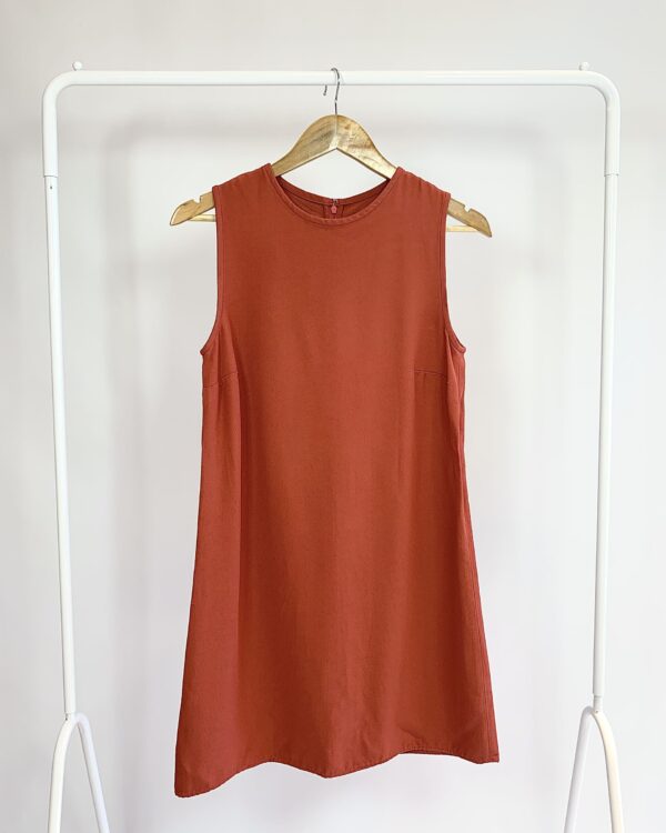 Vestido crepe terracota manga curta HELENA BORDON- 36 *nunca usado*