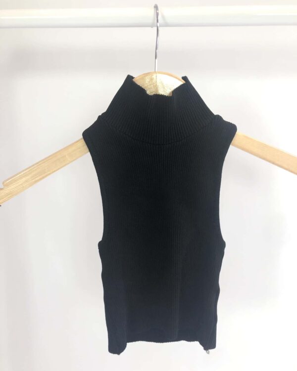 Cropped preto ROSA CHÁ - PP - VENDIDO SIST OTO