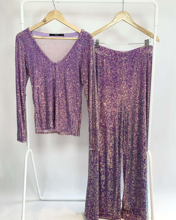 Conjunto lilás paetê blusa e calça EVA - 40 - VENDIDO SIST OTO