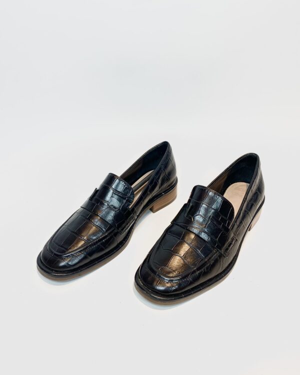 Mocassim preto SCHUTZ - 36 - VENDIDO SISTEMA OTO