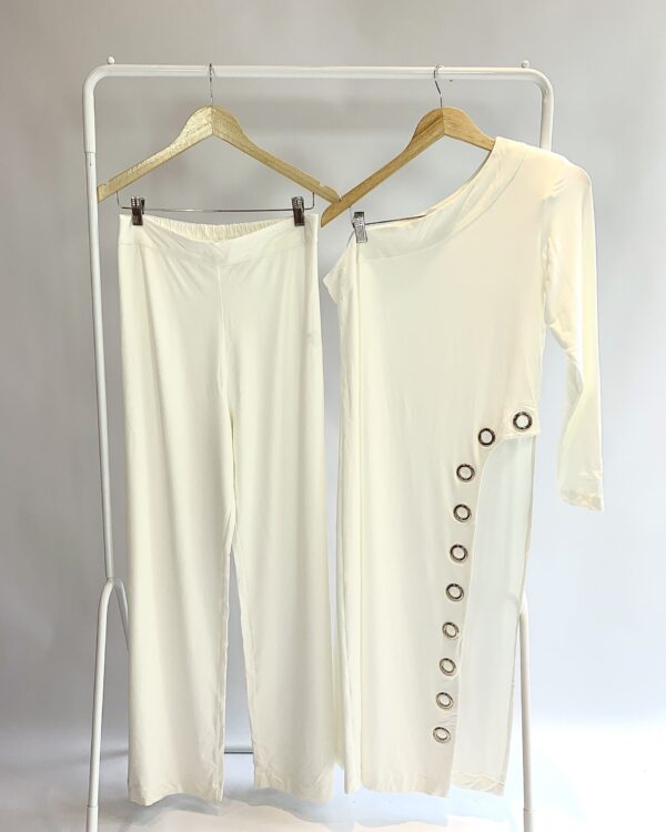 Conjunto branco calça e sobreposição ANA PAULA TORRES - G - VENDIDO SISTEMA OTO