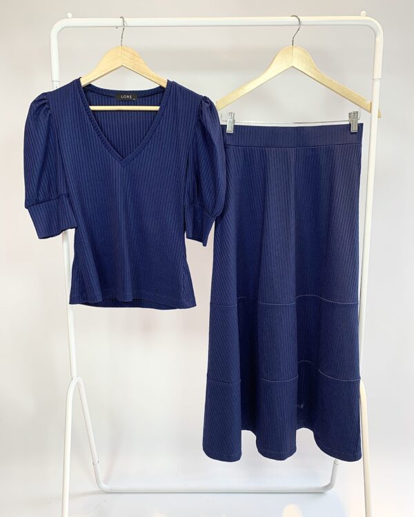 COnjunto saia e blusa azul marinho manga bufante LORE - M - VENDIDO SISTEMA OTO