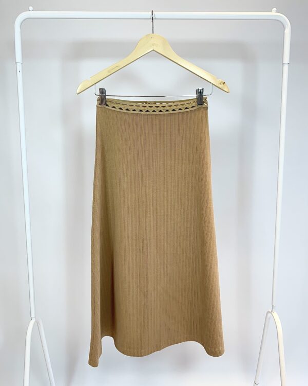 Saia mid marrom claro texturizada TRIYA - P