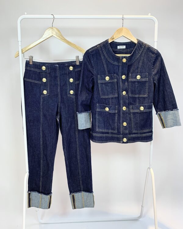 Conjunto jeans calça e jaqueta botões dourados ANNE FERNANDES - P