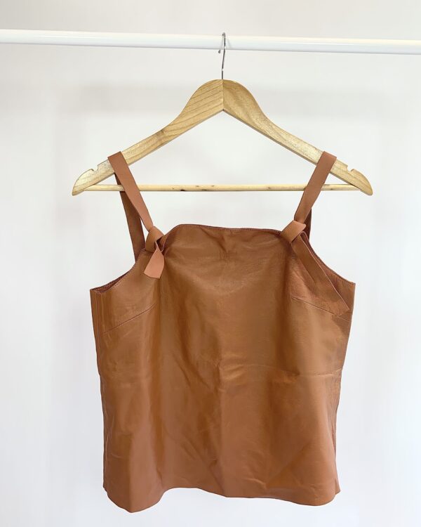 Blusa couro caramelo A.BRAND - 36 - VENDIDO SISTEMA OTO