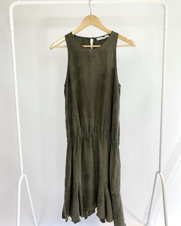 Vestido curto verde musgo ATEEN - 40 - VENDIDO SISTEMA OTO