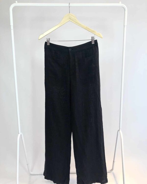 Calça preta ZARA - P *nunca usado* - VENDIDO SIST OTO