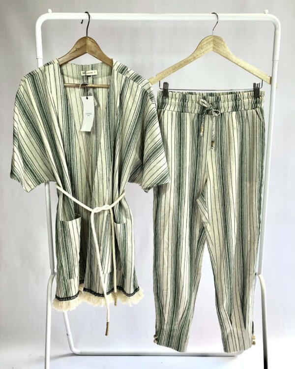 Conjunto calça e kimono bege com listras verdes  NMZ - 38